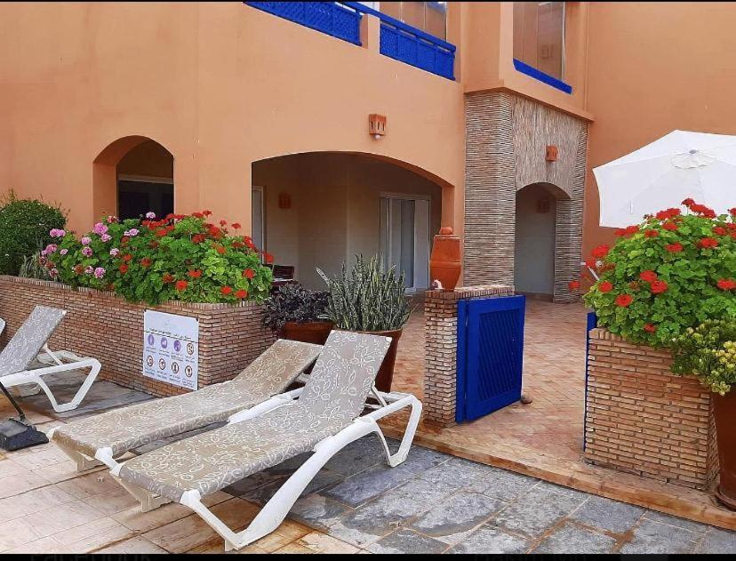 Paradis Plage Pieds Dans L'Eau - Superbe Appartement & Jaccuzi Agadir Exterior foto